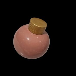 pote com tampa dourada rosa velho