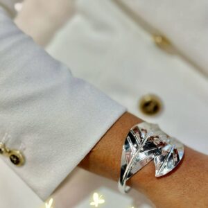 pulseira folha elegante em aço inoxidável